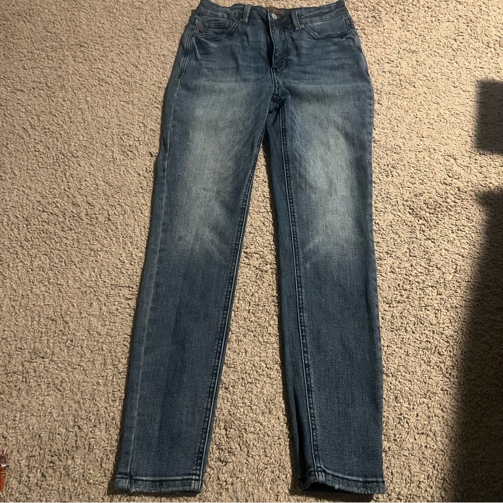 Judy Blue Classic Minimalist Skinny jeans 3/26 Stretch 29 Inseam clean girl